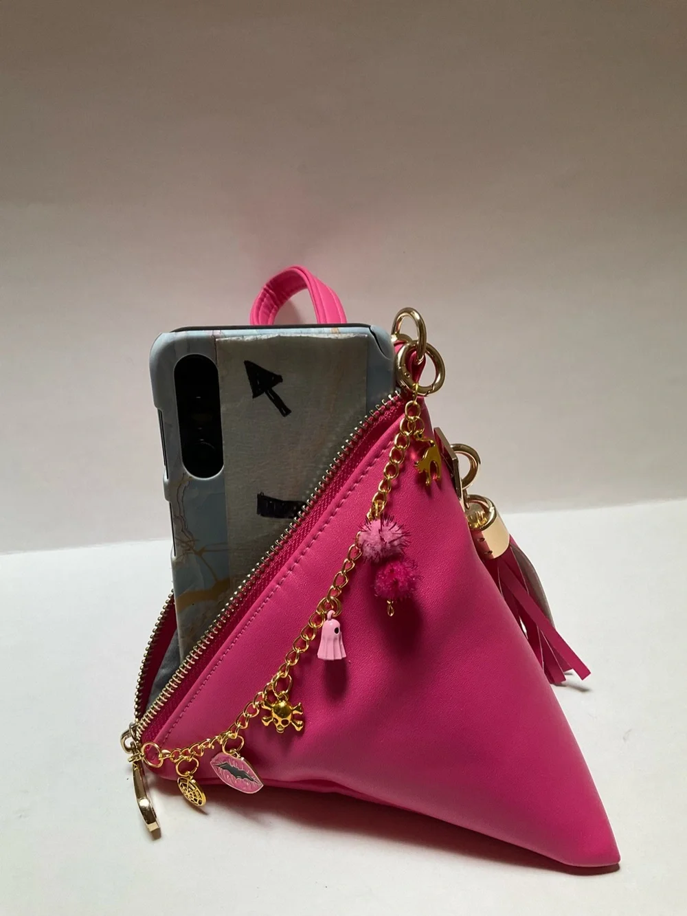 Synthetic leather triangle Hot Pink Wristlet Clutch Gold Spike Summerween Charms
